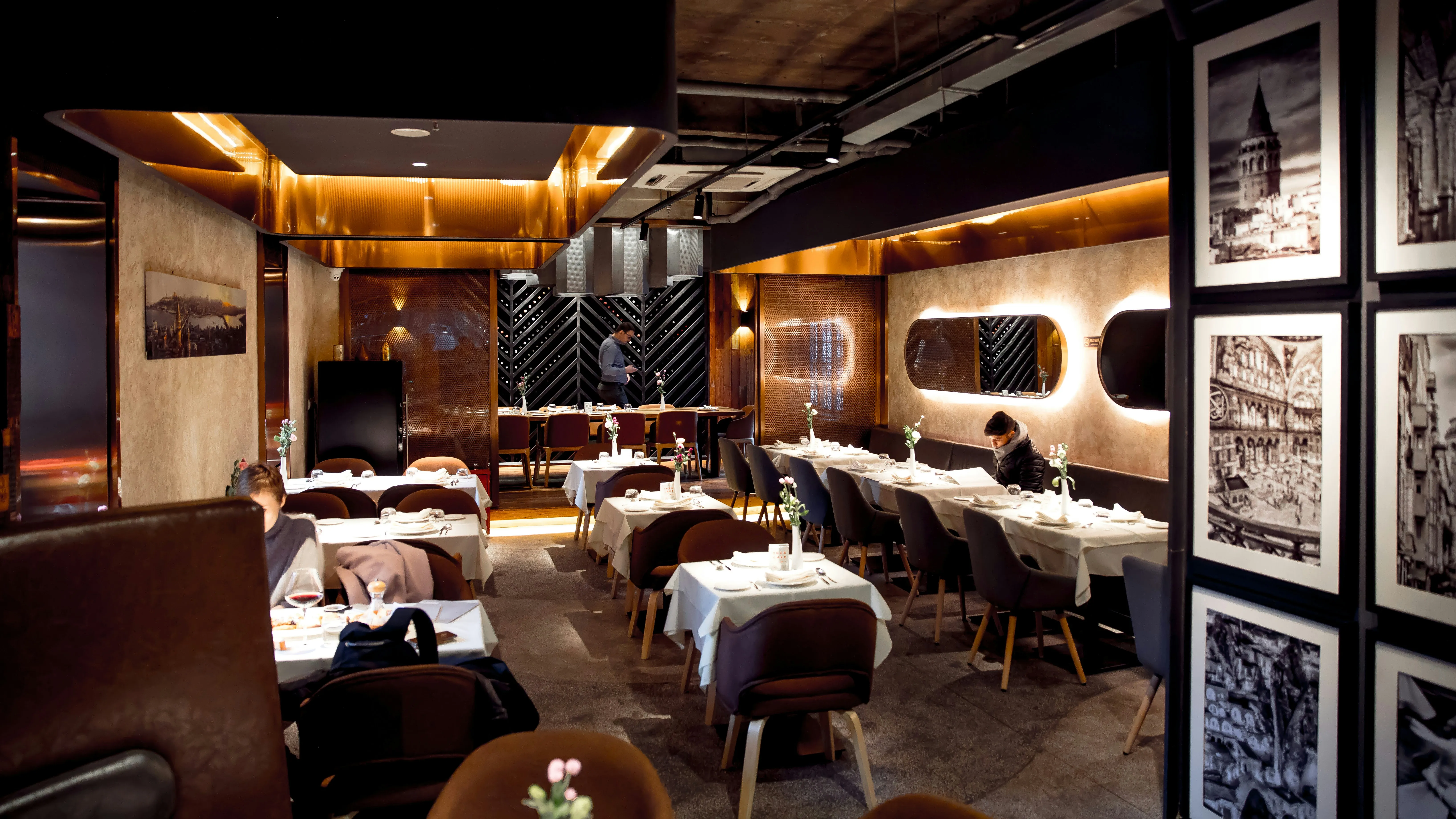 Nourish Restaurant